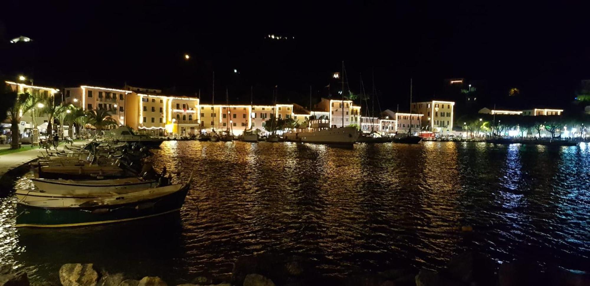 Giulio'S Terraces In The Bay Apartment Porto Venere Ngoại thất bức ảnh